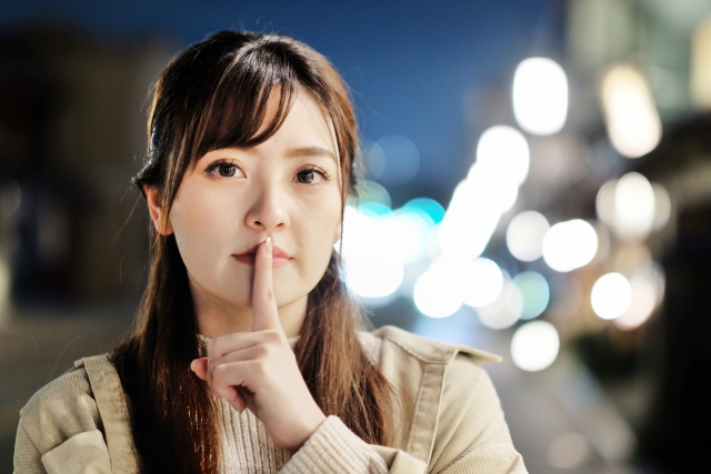 業界の裏側を説明する画像